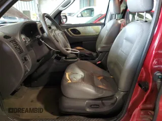 2005 Ford Escape XLT with VIN 1FMYU931X5KE17875, listed as a Copart auction lot 67502114 with 131,303 mi miles and Salvage Title. Bid and sale history available at carsss.com. Image 7.