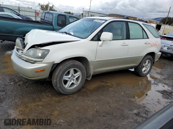 2000 Lexus RX 300 with VIN JT6HF10U6Y0132967, listed as a Copart auction lot 82452084 with 206,616 mi miles and Salvage Title. Bid and sale history available at carsss.com. Image 1.