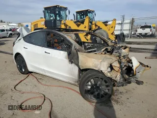 2024 Tesla Model 3 with VIN 5YJ3E1EA9RF858023, listed as a Copart auction lot 45086145 with 0 mi miles and Non Repairable. Bid and sale history available at carsss.com. Image 4.