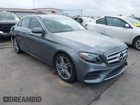 2019 Mercedes-Benz E 300 with VIN WDDZF4KB4KA489825, listed as a IAAI auction lot 41878228 with 55,029 mi miles and . Bid and sale history available at DreamBid. Image 1.