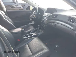 2013 Acura ILX 2.4L Premium Pkg with VIN 19VDE2E58DE000708, listed as a IAAI auction lot 41167828 with 235,181 mi miles. Bid and sale history available at carsss.com. Image 5.