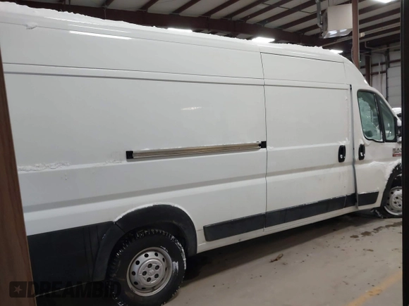2021 Ram ProMaster Cargo with VIN 3C6MRVJG6ME577233, listed as a IAAI auction lot 41360201 with Not Provided miles. Bid and sale history available at carsss.com. Image 4.
