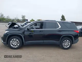 2018 Chevrolet Traverse LT Cloth z VIN 1GNERGKW4JJ127889, wystawiony jako IAAI lot #42368681 z przebiegiem 65 438 mil mil oraz . Historia ofert i sprzedaży dostępna na DreamBid. Obrazek 14.
