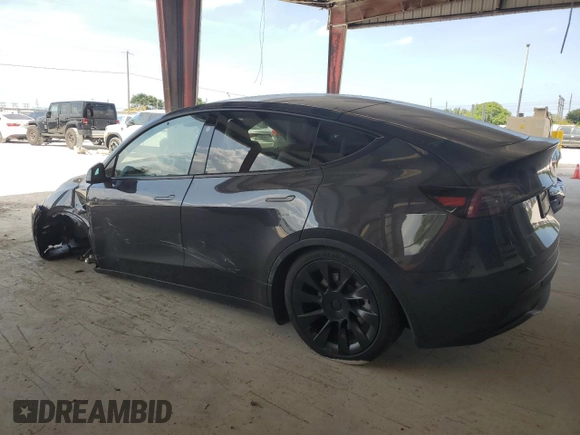 2024 Tesla Model Y с VIN 7SAYGDED3RF044335, выставлен на аукционе Copart как лот 58263265 с пробегом Не указан миль и Списание • Salvage title. История ставок и продаж доступна на DreamBid. Изображение 2.