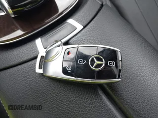 2019 Mercedes-Benz E-Class E 300 with VIN WDDZF4JB6KA515701, listed as a IAAI auction lot 41728642 with 62,636 mi miles. Bid and sale history available at carsss.com. Image 11.