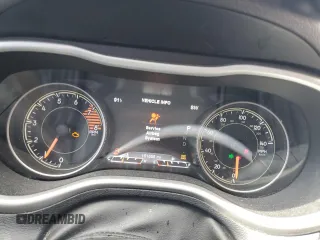 2016 Jeep Cherokee Limited z VIN 1C4PJMDS8GW244937, wystawiony jako Copart lot #54721405 z przebiegiem 151 655 mil mil oraz Szkoda całkowita • Salvage title. Historia ofert i sprzedaży dostępna na DreamBid. Obrazek 9.