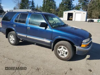 2000 Chevrolet Blazer LT z VIN 1GNDT13W8Y2119632, wystawiony jako Copart lot #47387175 z przebiegiem 140 356 mil mil oraz Szkoda całkowita • Salvage title. Historia ofert i sprzedaży dostępna na DreamBid. Obrazek 4.