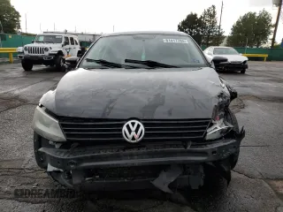 2011 Volkswagen Jetta SE with VIN 3VWDX7AJ0BM330408, listed as a Copart auction lot 61417785 with 152,588 mi miles and Salvage title. Bid and sale history available at DreamBid. Image 5.
