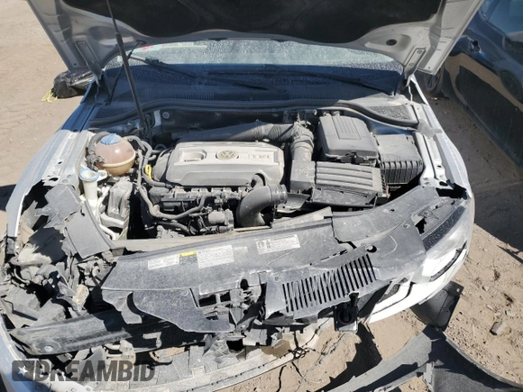 2014 Volkswagen CC Sport with VIN WVWBP7AN1EE527577, listed as a Copart auction lot 45793395 with 137,701 mi miles and Salvage Title. Bid and sale history available at carsss.com. Image 11.