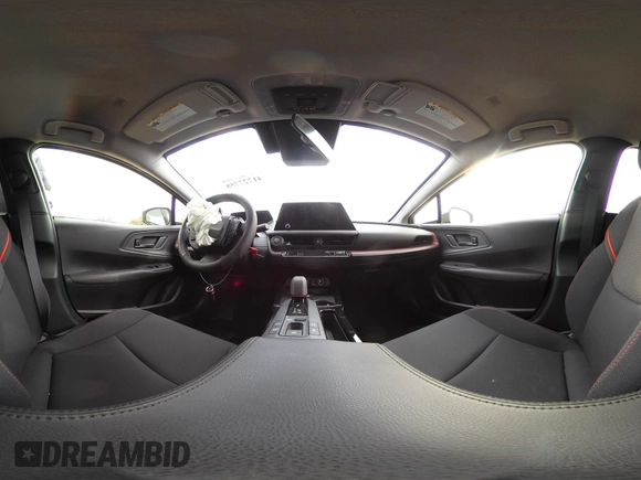 2024 Toyota Prius SE z VIN JTDACACU8R3027202, wystawiony jako IAAI lot #41727758 z przebiegiem 4 625 mil mil oraz . Historia ofert i sprzedaży dostępna na DreamBid. Obrazek 18.