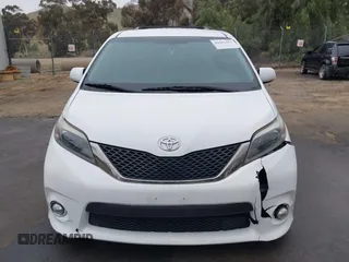 2017 Toyota Sienna SE with VIN 5TDXZ3DC8HS787136, listed as a IAAI auction lot 42062413 with 87,386 mi miles and . Bid and sale history available at DreamBid. Image 12.
