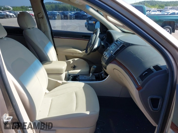 2011 Hyundai Veracruz Limited with VIN KM8NU4CC4BU150045, listed as a IAAI auction lot 42739309 with 131,074 mi miles and . Bid and sale history available at DreamBid. Image 5.