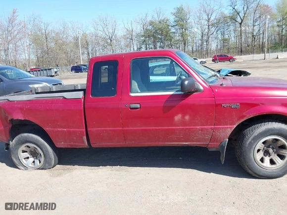 2001 Ford Ranger XLT Appearance with VIN 1FTYR14EX1TA68973, listed as a IAAI auction lot 41989388 with 172,212 mi miles. Bid and sale history available at carsss.com. Image 12.