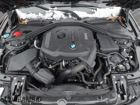2018 BMW 3 Series 330i xDrive with VIN WBA8D9C59JA012658, listed as a IAAI auction lot 41523677 with 117,049 mi miles and . Bid and sale history available at DreamBid. Image 10.