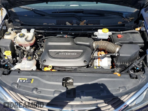2018 Chrysler Pacifica Hybrid Limited with VIN 2C4RC1N72JR236537, listed as a Copart auction lot 66148025 with 69,351 mi miles and Clean title. Bid and sale history available at DreamBid. Image 12.