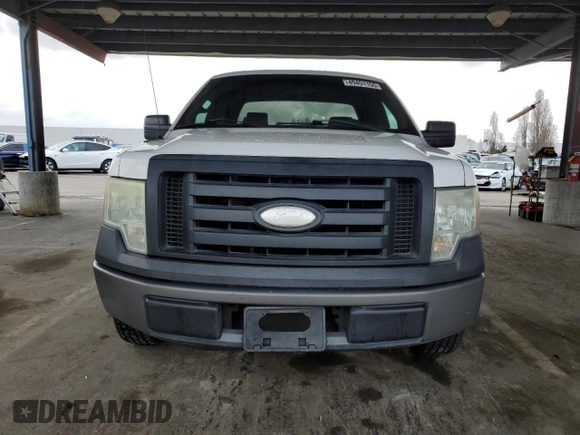 2009 Ford F-150 STX with VIN 1FTRX12809KB40594, listed as a Copart auction lot 49346625 with 490,523 mi miles and Clean Title. Bid and sale history available at carsss.com. Image 5.