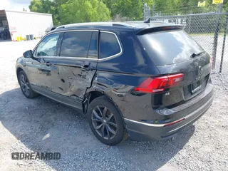 2024 Volkswagen Tiguan SE with VIN 3VV3B7AX7RM029891, listed as a IAAI auction lot 42087357 with 43,636 mi miles and . Bid and sale history available at DreamBid. Image 3.