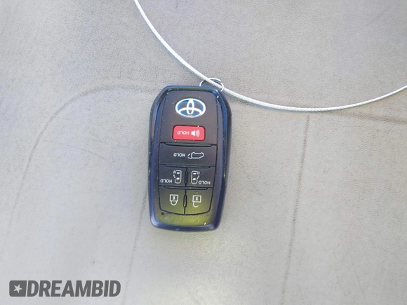 2022 Toyota Sienna XLE with VIN 5TDYRKEC2NS125318, listed as a IAAI auction lot 41764720 with 125,276 mi miles. Bid and sale history available at carsss.com. Image 11.