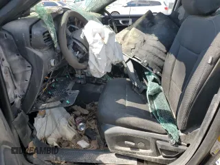 2020 Ford Police Interceptor Utility z VIN 1FM5K8AW6LGC63926, wystawiony jako Copart lot #56027645 z przebiegiem Nie podano mil oraz Szkoda całkowita • Salvage title. Historia ofert i sprzedaży dostępna na DreamBid. Obrazek 7.