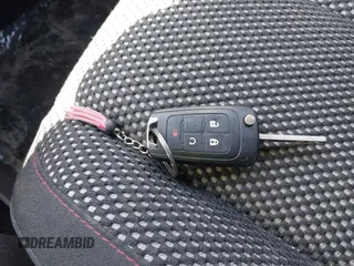 2015 Chevrolet Equinox LT with VIN 2GNALBEK1F1148471, listed as a IAAI auction lot 41865731 with 117,812 mi miles and . Bid and sale history available at DreamBid. Image 11.