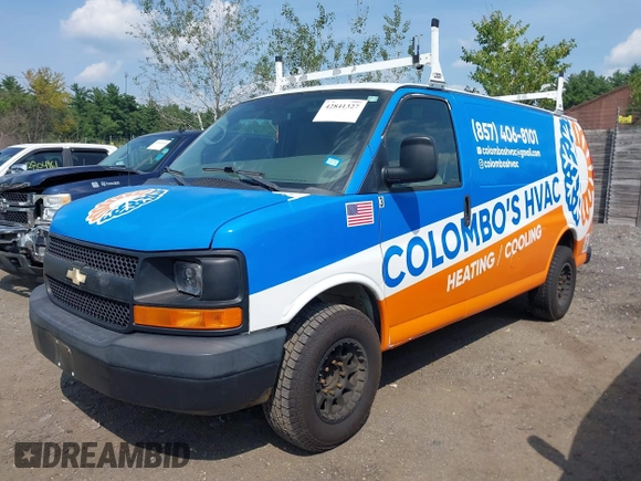 2011 Chevrolet Express Cargo z VIN 1GCZGTCGXB1160462, wystawiony jako IAAI lot #42841327 z przebiegiem 254 685 mil mil oraz . Historia ofert i sprzedaży dostępna na DreamBid. Obrazek 2.