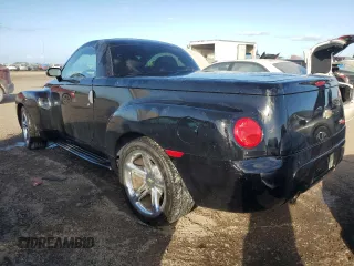 2005 Chevrolet SSR LS z VIN 1GCES14H95B121241, wystawiony jako Copart lot #78016114 z przebiegiem Nie podano mil oraz Nie do naprawy. Historia ofert i sprzedaży dostępna na DreamBid. Obrazek 2.