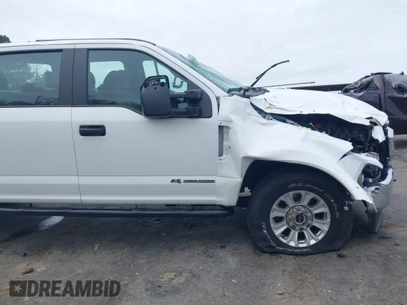 2022 Ford F-250 XL z VIN 1FT7W2BT3NEC98831, wystawiony jako IAAI lot #41851281 z przebiegiem 24 876 mil mil oraz . Historia ofert i sprzedaży dostępna na DreamBid. Obrazek 17.