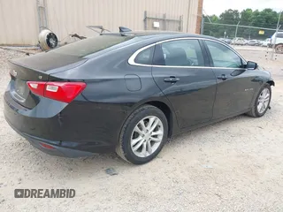 2018 Chevrolet Malibu LT z VIN 1G1ZD5ST9JF152446, wystawiony jako IAAI lot #42289659 z przebiegiem 125 151 mil mil oraz . Historia ofert i sprzedaży dostępna na DreamBid. Obrazek 4.