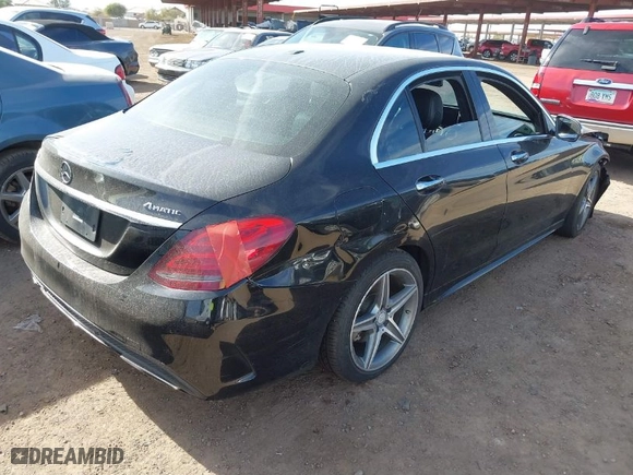 2015 Mercedes-Benz C-Class C 300 Luxury with VIN 55SWF4KB0FU026332, listed as a IAAI auction lot 41634926 with 87,317 mi miles. Bid and sale history available at carsss.com. Image 4.