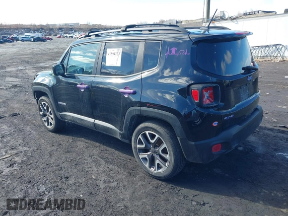 2017 Jeep Renegade Altitude z VIN ZACCJBBH3HPF09594, wystawiony jako IAAI lot #41594122 z przebiegiem 63 309 mil mil oraz . Historia ofert i sprzedaży dostępna na DreamBid. Obrazek 3.