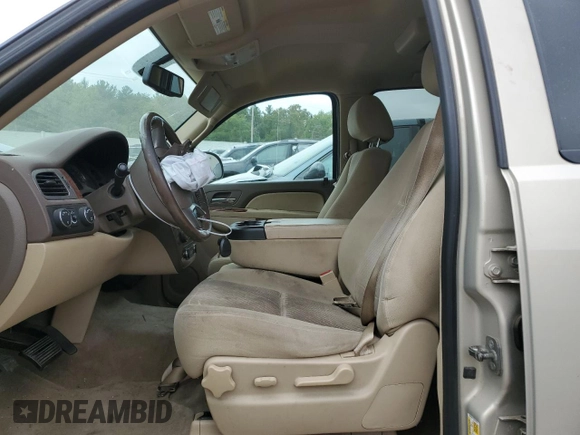 2012 Chevrolet Suburban LS with VIN 1GNSKHE77CR235736, listed as a Copart auction lot 69155704 with 0 mi miles and Non Repairable. Bid and sale history available at carsss.com. Image 7.