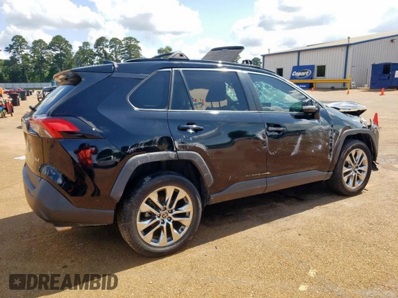 2021 Toyota RAV4 XLE Premium with VIN 2T3C1RFV5MC149234, listed as a Copart auction lot 58960675 with 63,920 mi miles and Salvage title. Bid and sale history available at DreamBid. Image 3.