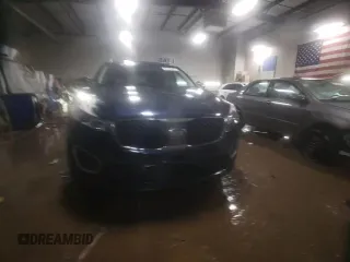 2016 Kia Sorento LX z VIN 5XYPGDA52GG177309, wystawiony jako Copart lot #47786225 z przebiegiem 85 872 mil mil oraz Szkoda całkowita • Salvage title. Historia ofert i sprzedaży dostępna na DreamBid. Obrazek 14.