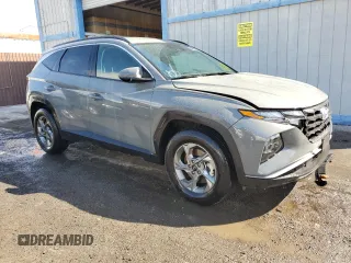 2024 Hyundai Tucson SEL with VIN 5NMJBCDE1RH385247, listed as a Copart auction lot 49098975 with 27,545 mi miles and Clean Title. Bid and sale history available at carsss.com. Image 4.