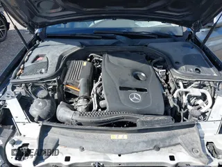 2017 Mercedes-Benz E-Class E 300 Luxury with VIN WDDZF4JB2HA137353, listed as a IAAI auction lot 40830208 with 1 mi miles. Bid and sale history available at carsss.com. Image 10.