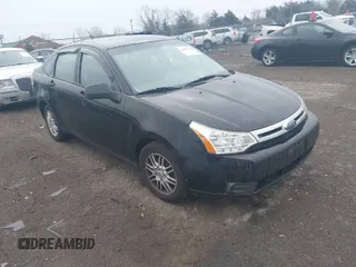 2009 Ford Focus SE with VIN 1FAHP35N39W139379, listed as a IAAI auction lot 41867140 with 234,817 mi miles. Bid and sale history available at carsss.com. Image 1.