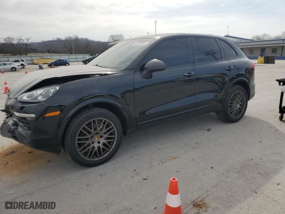 2018 Porsche Cayenne with VIN WP1AA2A21JKA05905, listed as a Copart auction lot 48729765 with 88,995 mi miles and Salvage Title. Bid and sale history available at carsss.com. Image 1.