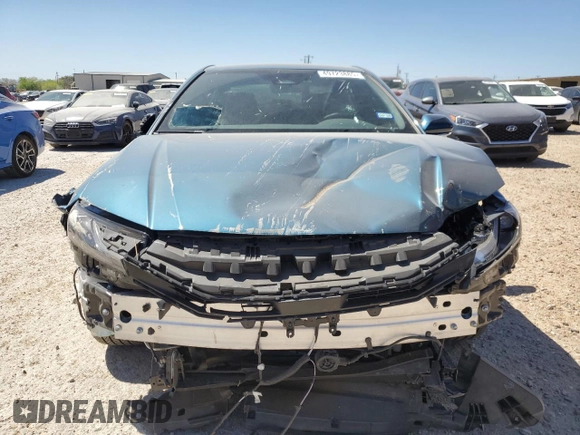 2025 Toyota Camry LE with VIN 4T1DAACKXSU060098, listed as a Copart auction lot 49723885 with 6,934 mi miles and Salvage Title. Bid and sale history available at carsss.com. Image 5.