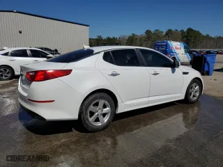 2015 Kia Optima LX with VIN 5XXGM4A77FG507006, listed as a Copart auction lot 48728275 with 84,807 mi miles and Salvage Title. Bid and sale history available at carsss.com. Image 3.