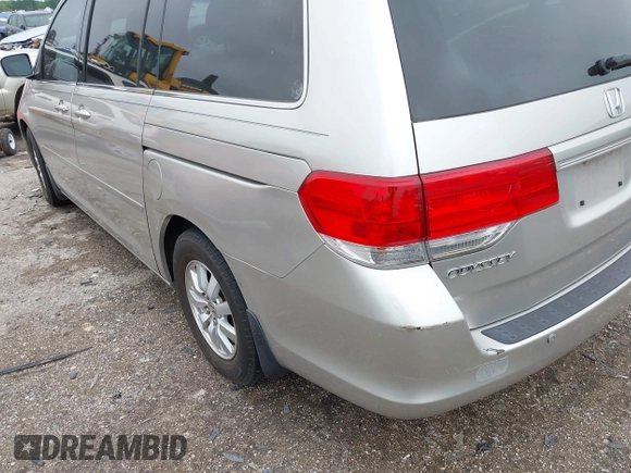 2008 Honda Odyssey EX-L with VIN 5FNRL38788B401617, listed as a IAAI auction lot 42193958 with 95,882 mi miles and . Bid and sale history available at DreamBid. Image 6.