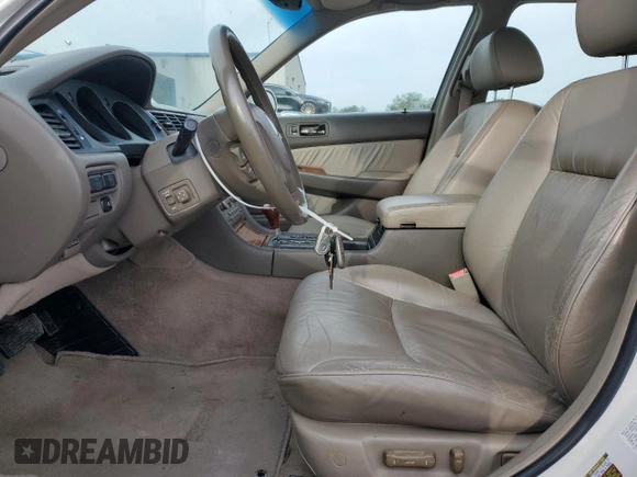 2004 Acura RL w/Navigation System z VIN JH4KA96674C007925, wystawiony jako Copart lot #56732645 z przebiegiem 188 312 mil mil oraz Szkoda całkowita • Salvage title. Historia ofert i sprzedaży dostępna na DreamBid. Obrazek 7.