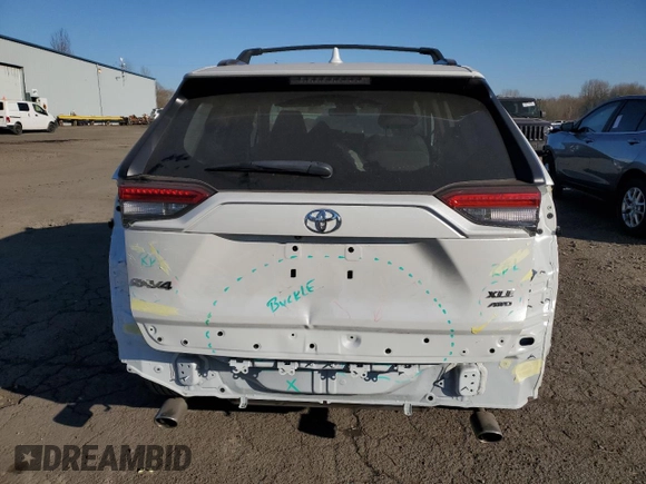 2024 Toyota RAV4 XLE Premium with VIN 2T3A1RFV3RW420420, listed as a Copart auction lot 43274155 with 5,616 mi miles and Salvage Title. Bid and sale history available at carsss.com. Image 6.