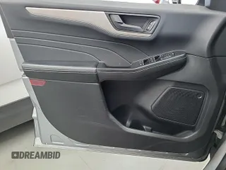 2022 Ford Escape SE with VIN 1FMCU9G65NUB41402, listed as a IAAI auction lot 42733931 with 62,151 mi miles and . Bid and sale history available at DreamBid. Image 26.