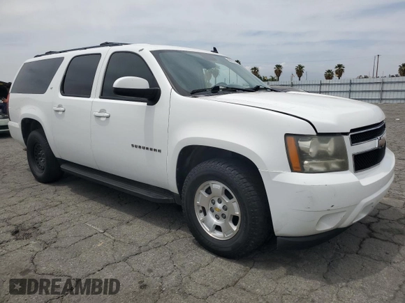 2010 Chevrolet Suburban LT with VIN 1GNUCJE02AR229968, listed as a Copart auction lot 56762975 with 305,863 mi miles and Salvage title. Bid and sale history available at DreamBid. Image 4.