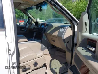 2007 Ford F-150 XLT with VIN 1FTPW14V87FA36941, listed as a IAAI auction lot 42612623 with 261,174 mi miles and . Bid and sale history available at DreamBid. Image 5.