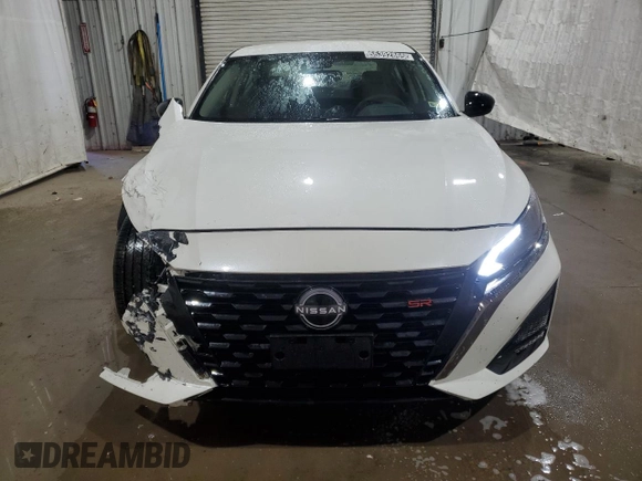 2025 Nissan Altima SR with VIN 1N4BL4CVXSN315043, listed as a Copart auction lot 55392865 with 13,983 mi miles and Clean Title. Bid and sale history available at DreamBid. Image 5.