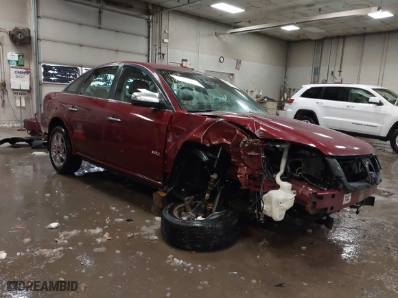 2008 Mercury Sable Premier with VIN 1MEHM42W08G608456, listed as a IAAI auction lot 41601619 with 137,936 mi miles. Bid and sale history available at carsss.com. Image 1.