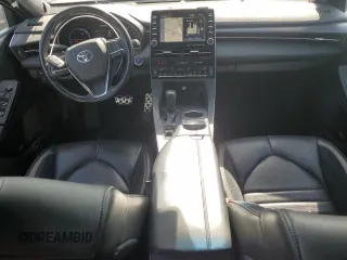 2020 Toyota Avalon Hybrid XSE z VIN 4T1E21FB3LU014885, wystawiony jako Copart lot #53574935 z przebiegiem 65 173 mil mil oraz Szkoda całkowita • Salvage title. Historia ofert i sprzedaży dostępna na DreamBid. Obrazek 8.