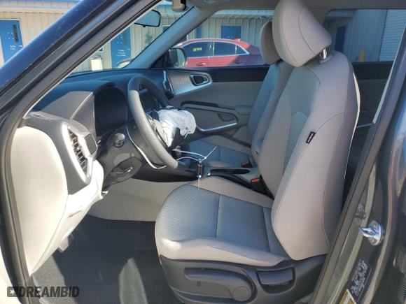 2025 Kia Soul LX with VIN KNDJ23AUXS7252110, listed as a Copart auction lot 82973974 with 255 mi miles and Non Repairable. Bid and sale history available at carsss.com. Image 7.