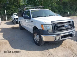 2013 Ford F-150 XL с VIN 1FTFX1CF4DKF08588, выставлен на аукционе IAAI как лот 42830584 с пробегом 341 133 миль миль и . История ставок и продаж доступна на DreamBid. Изображение 1.